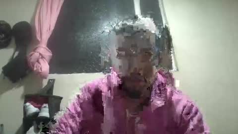 Snapshot of arthur1718 chatting on 11.20.25 arthur1718 online show from 11.20.25