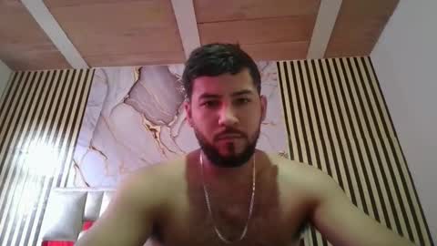 Snapshot of arthur1718 chatting on 01.11.26 arthur1718 online show from 01.11.26