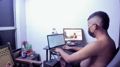 Arthurcock Independent Model online show from 12.04.24