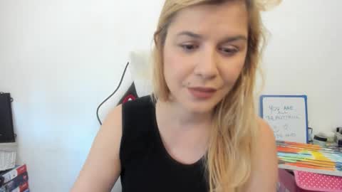 MIA online show from 09.12.25