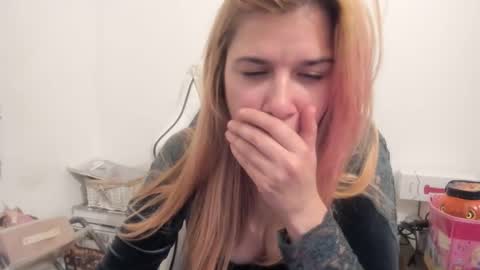 MIA online show from 11.04.25