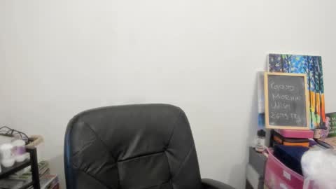 MIA online show from 01.15.26