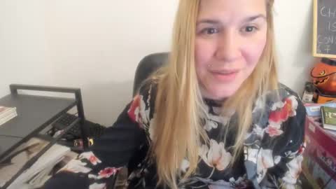 MIA online show from 04.10.26