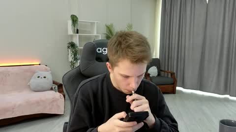 Archie online show from 10.29.25