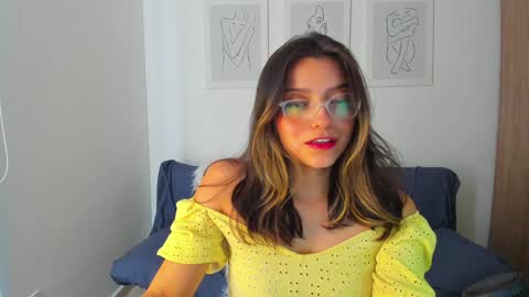 Snapshot of ary_cam230 chatting on 12.09.24 Zahaara online show from 12.09.24