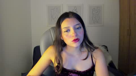 Snapshot of ary_cam230 chatting on 01.14.25 Zahaara online show from 01.14.25