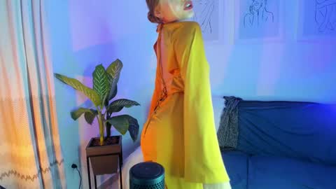 Snapshot of ary_cam230 chatting on 02.16.25 Zahaara online show from 02.16.25