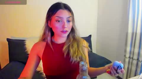 Snapshot of ary_cam230 chatting on 09.09.25 Zahaara online show from 09.09.25