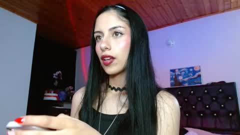 Snapshot of ary_pieerce chatting on 02.19.25 Independent Model online show from 02.19.25