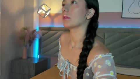 Snapshot of ary_thompson_ chatting on 03.27.26 ARY THOMPSON online show from 03.27.26