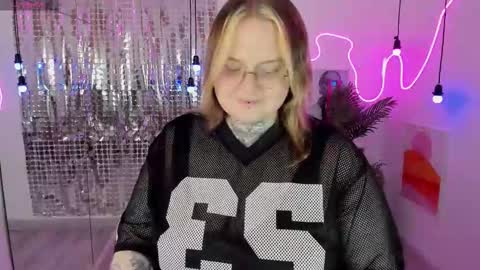 Arya online show from 11.12.25