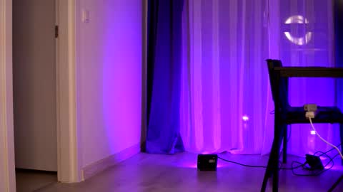 Snapshot of aryadeluna chatting on 10.31.25 Lunaa online show from 10.31.25