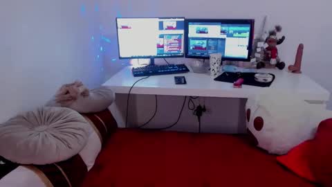 Arianacustom videos available for sale try my special  vibes 112233111222333 private copy at request online show from 12.28.24