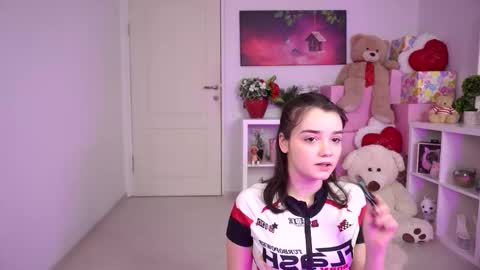 Aria online show from 10.12.25