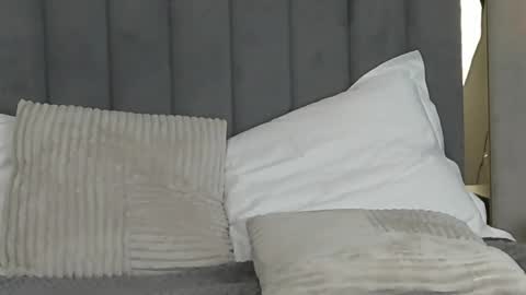 AryaTessa online show from 02.21.25