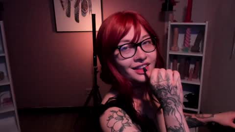 Snapshot of asami_chieko_ chatting on 02.06.25 Asami online show from 02.06.25