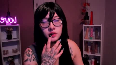 Snapshot of asami_chieko_ chatting on 03.06.25 Asami online show from 03.06.25