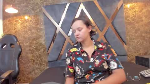 AsamiHattori  online show from 10.06.25