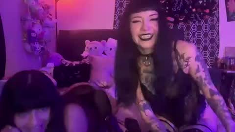 ascendingaura222 online show from 02.27.26