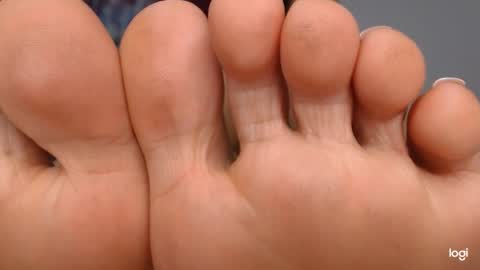 ashley online show from 02.13.25