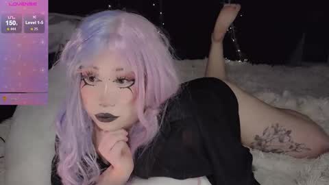 Sasha next stream December 4st  at  0000- 0030 am German time online show from 10.29.25