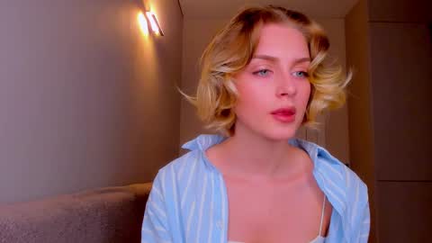 your pretty Ashley online show from 03.09.25