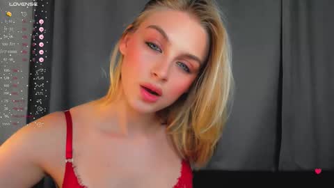 your pretty Ashley online show from 10.04.25