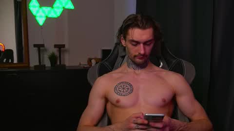 Snapshot of asher_88 chatting on 10.19.25 Jerk Machine online show from 10.19.25