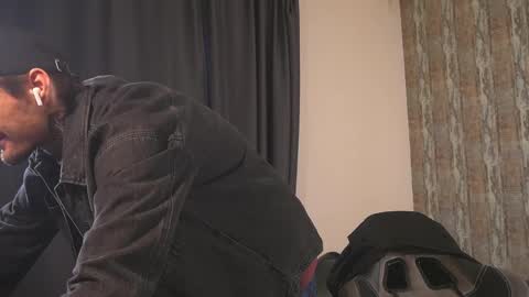 Jerk Machine online show from 04.13.26