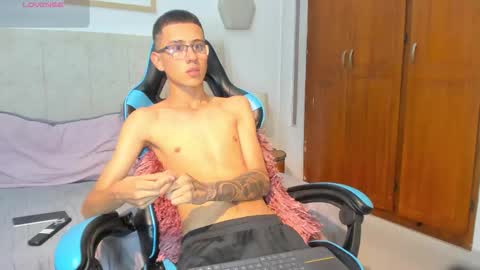   Asher  online show from 02.02.26