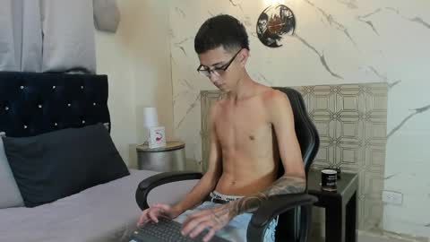   Asher  online show from 04.06.26