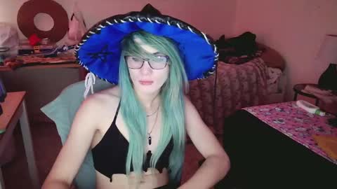 Ashley Scarlett online show from 09.24.25