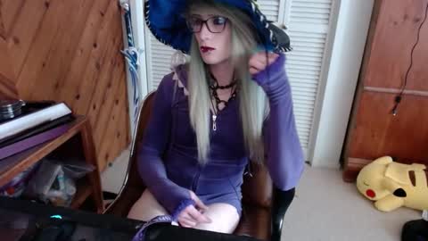 Snapshot of ashethegengar chatting on 02.25.26 Ashley Scarlett online show from 02.25.26