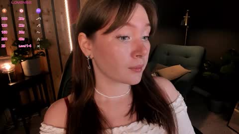 Snapshot of ashhasmy chatting on 10.26.25 Ash online show from 10.26.25