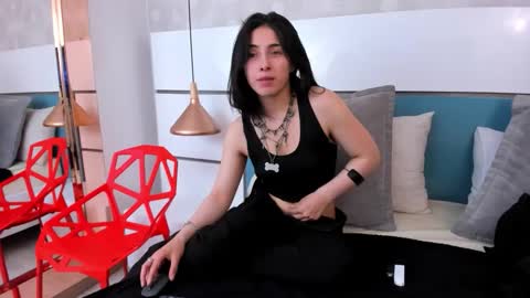 Ashkoreh online show from 03.18.26