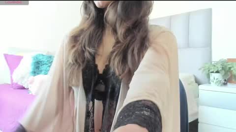 Carolina  online show from 03.02.25