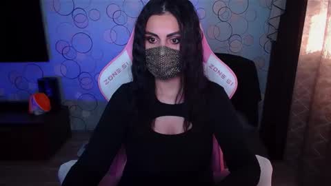   Yasmina   online show from 10.03.25