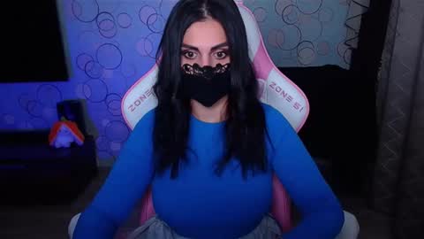   Yasmina   online show from 10.08.25