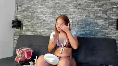 ASLEY AND ASH online show from 10.27.25