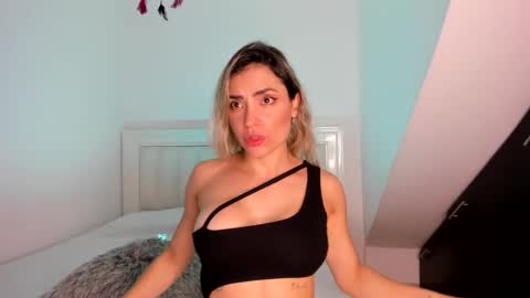 ashley_blair online show from 02.21.25