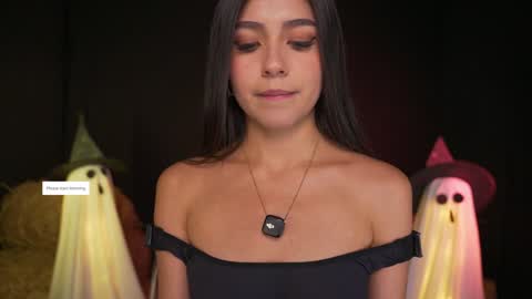 Snapshot of ashley_jones9 chatting on 10.16.25 Jessie 40off soy jessie1 online show from 10.16.25