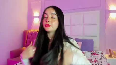 ashley_petit online show from 07.08.26
