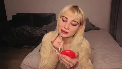 Snapshot of ashley_urban chatting on 02.11.26 Ashley online show from 02.11.26