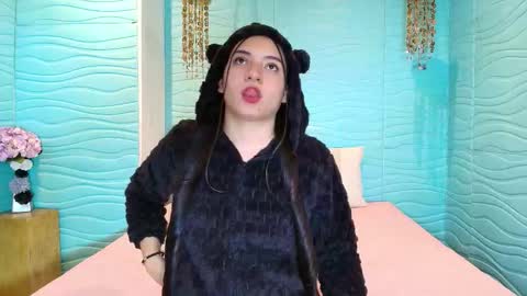 Snapshot of ashley_winterss chatting on 03.26.26 ASHLEY online show from 03.26.26