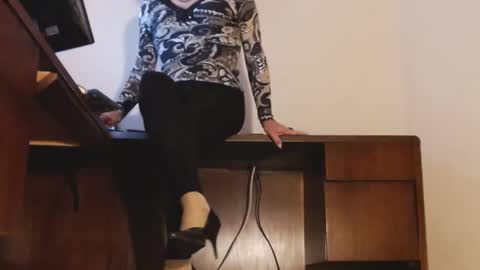 Snapshot of ashleyaki2000 chatting on 01.16.25 Ashley Ann online show from 01.16.25