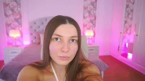 ashleybaee online show from 04.17.26