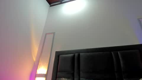 AshleyHill online show from 10.04.25