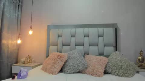 AshleyHill online show from 10.21.25