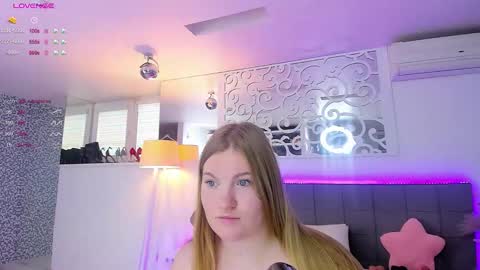 AshleyJonse online show from 11.20.25