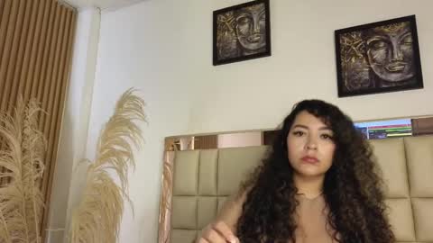 Snapshot of ashleykenner chatting on 11.12.25 Ashley online show from 11.12.25